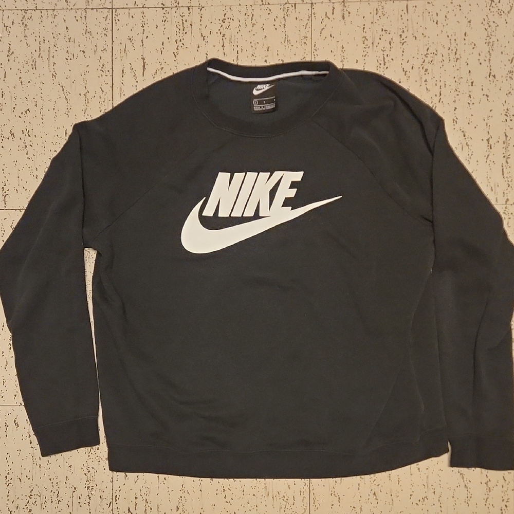 Nike Big Logo Black Pullover Crewneck Sweater Unisex